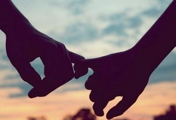 Eating honey causes premature puberty